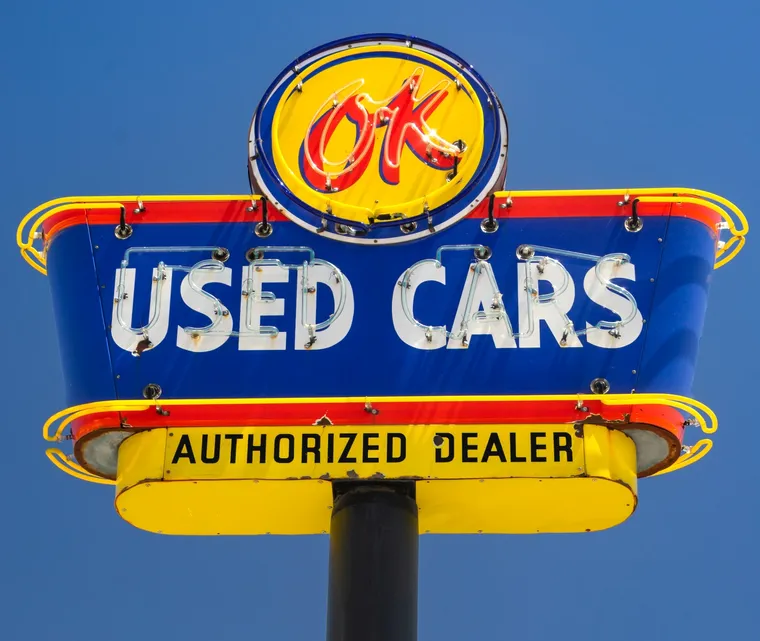 A Comprehensive Guide to Buying Used Cars: Expert Tips and Tricks