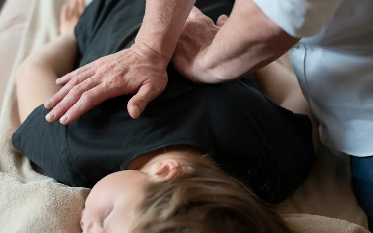 Top Spine Specialists: How to Find the Best Doctors for Your Back Health