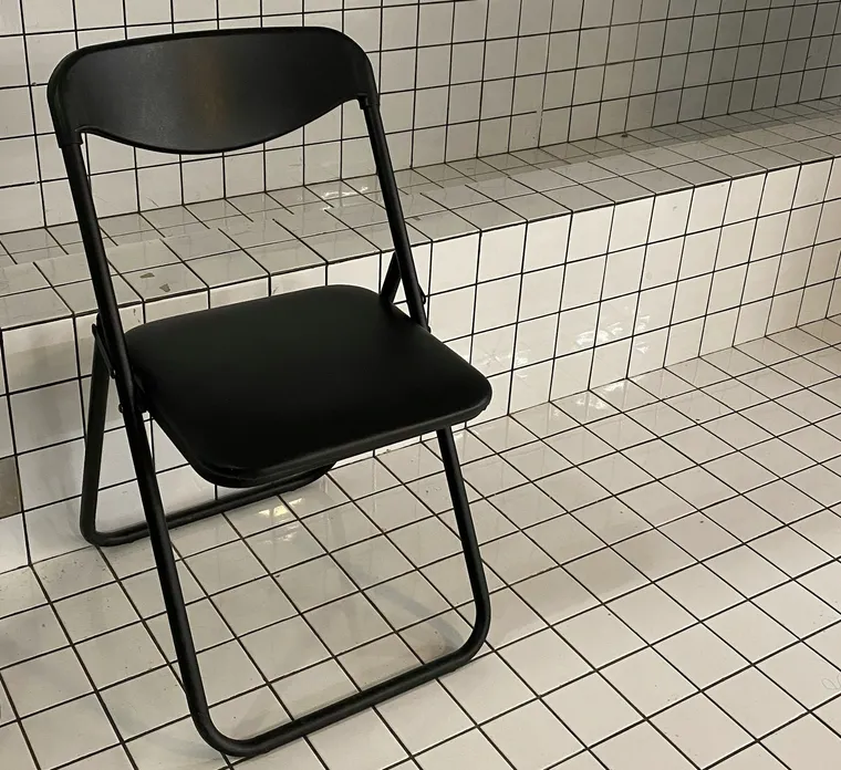 Shower Chairs for Seniors: Enhancing Safety and Comfort in Bathing